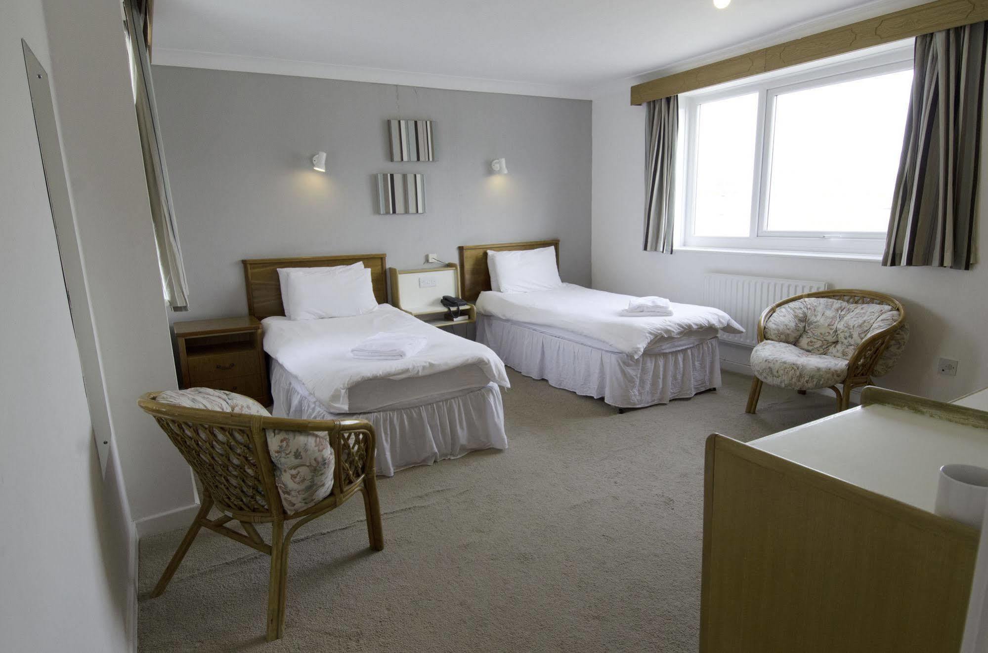 Seacote Hotel Сент-Бис Экстерьер фото